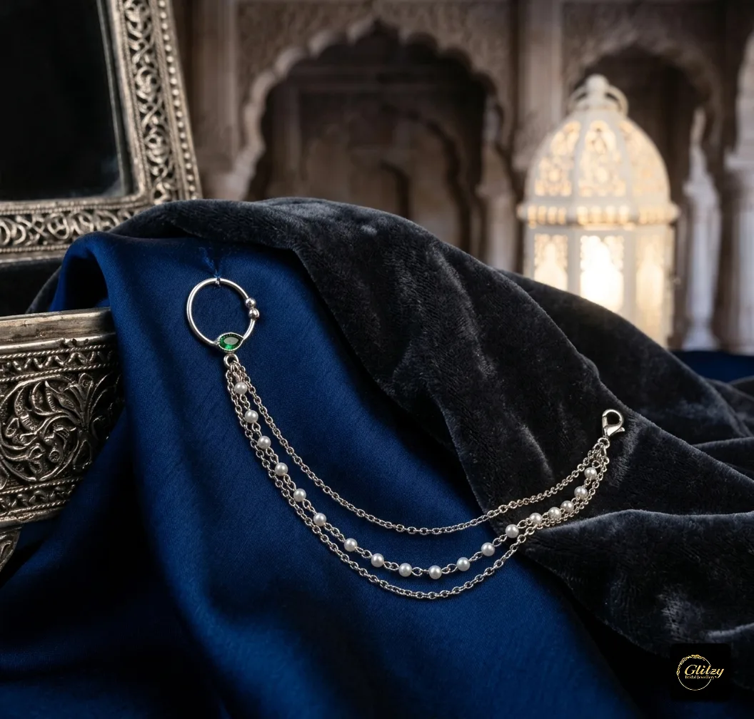 The Sterling Silver Emerald Teardrop Nath